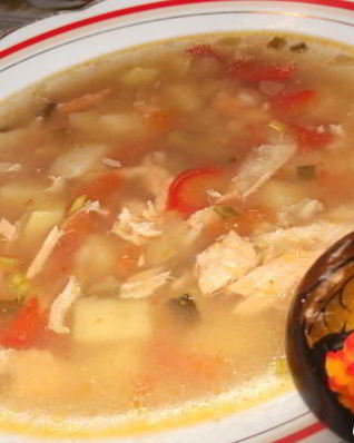 Рыбный суп с рисом и овощами