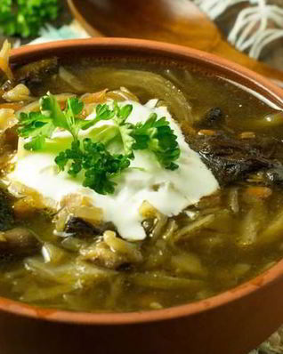 Постные грибные щи с черносливом