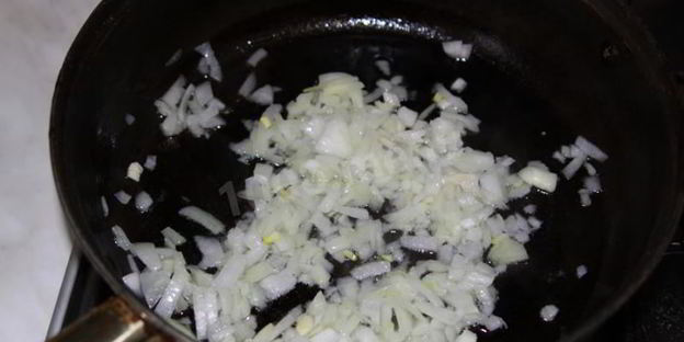 постные щи из свежей капусты с сушеными грибами