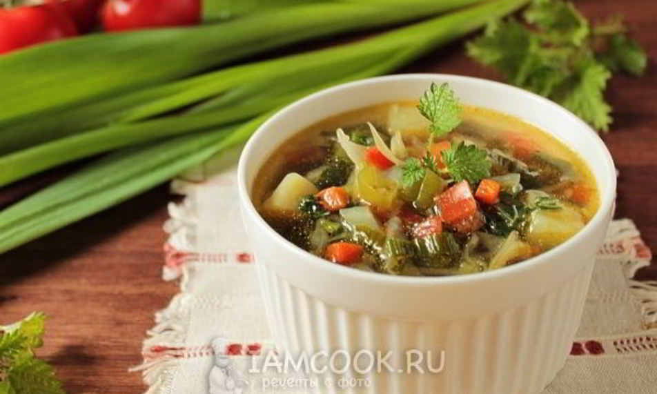 Рецепт постных зеленых щей с крапивой и китайским чесноком