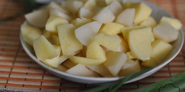 щавелевые щи с яйцом на курином бульоне