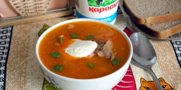 щи из квашенной капусты с болгарским перцем