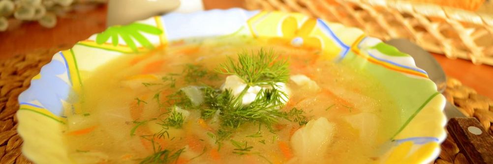 Щи из квашеной капусты с курицей