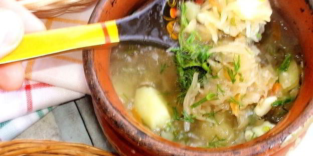 щи из квашеной капусты в мультиварке