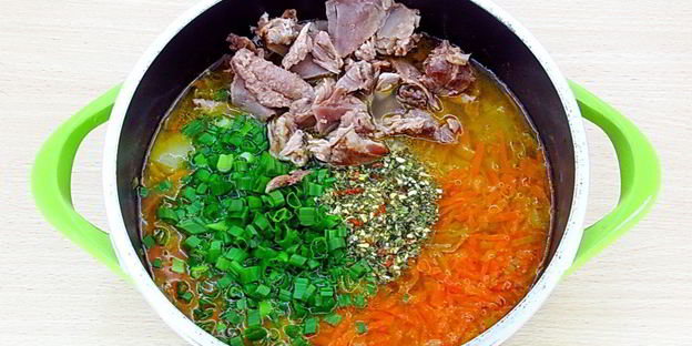 щи из свежей капусты с плавленым сыром