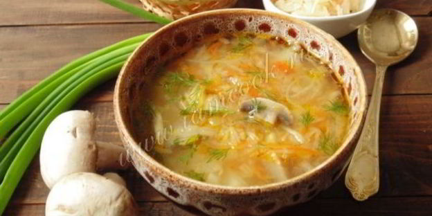 щи с квашеной капустой и грибами