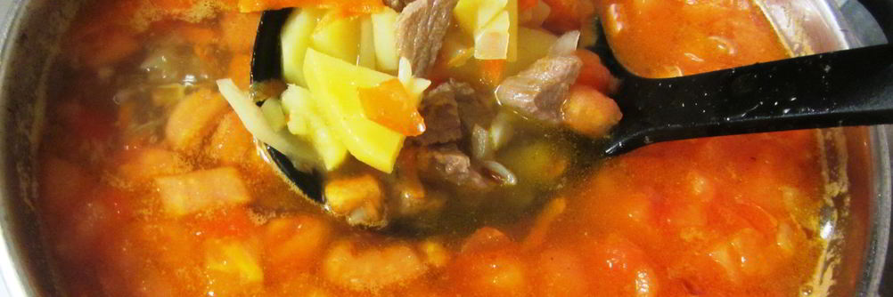 Щи с помидорами и болгарским перцем