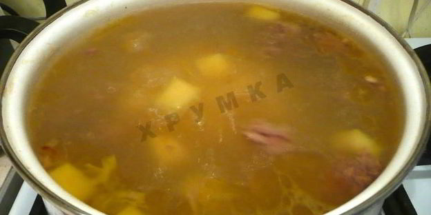 щи с тушенкой