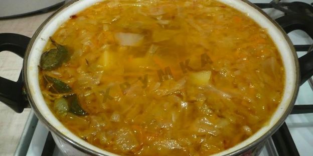 щи с тушенкой