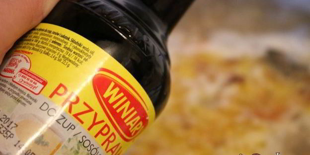 щи со свежей капустой и лимской фасолью на курином бульоне