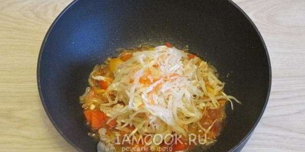 грибная солянка с капустой