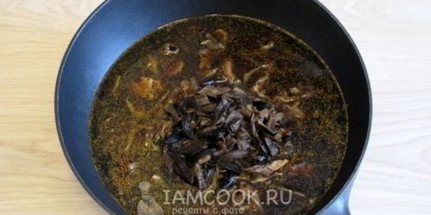 грибная солянка с капустой