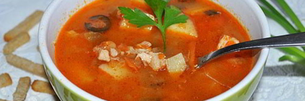 Рыбная солянка из горбуши