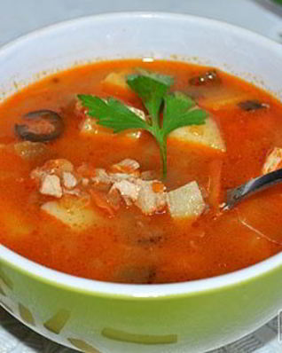 Рыбная солянка из горбуши