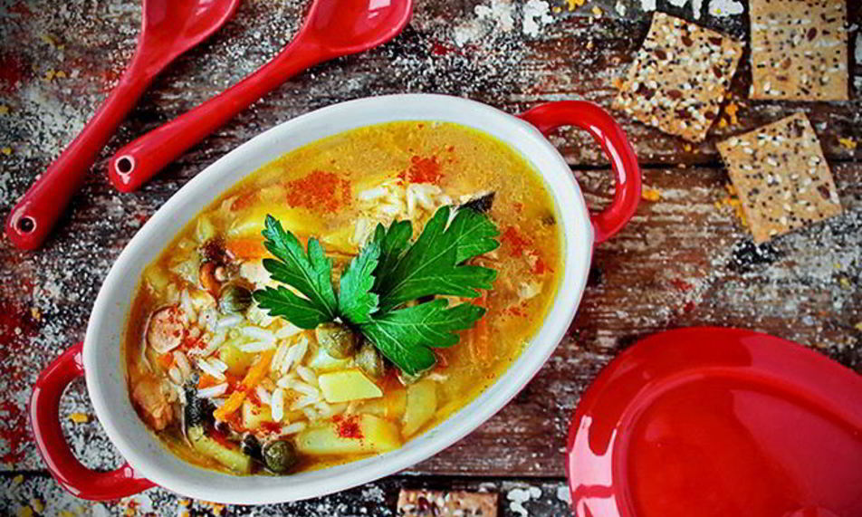 Рецепт солянки из горбуши с рисом и каперсами