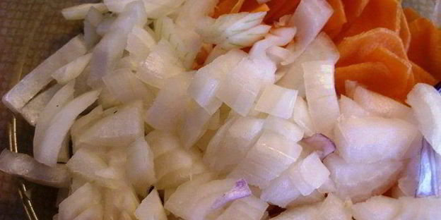 солянка овощная с мясом