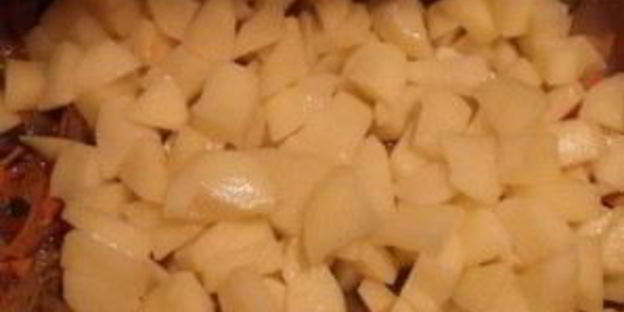 солянка с колбасой в мультиварке