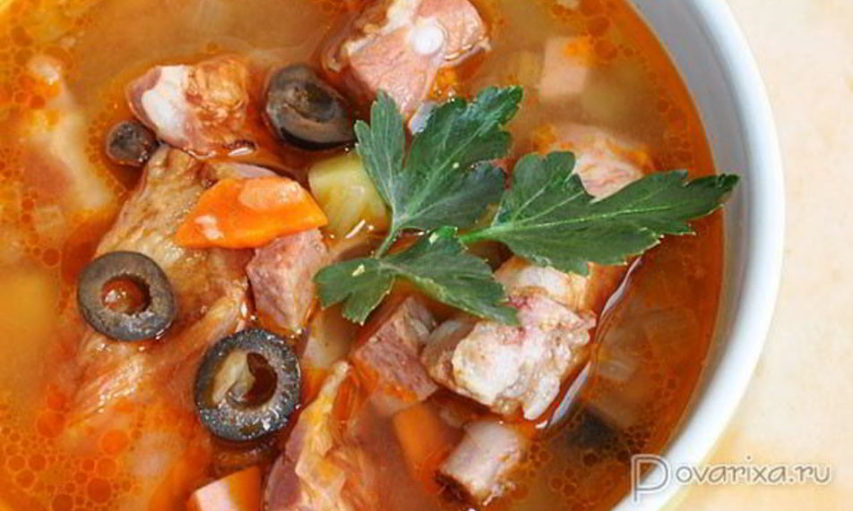 Рецепт солянки с копчеными ребрами