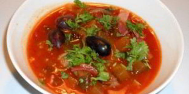 солянка с курицей в мультиварке