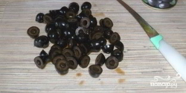 солянка с мясом и колбасой