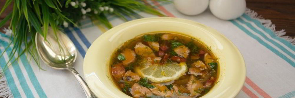 Солянка с сосисками