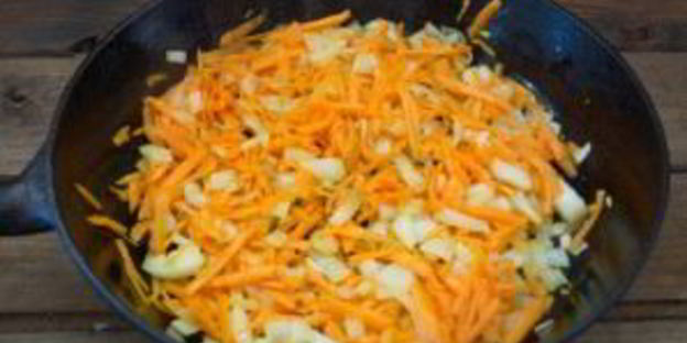 солянка с сосисками