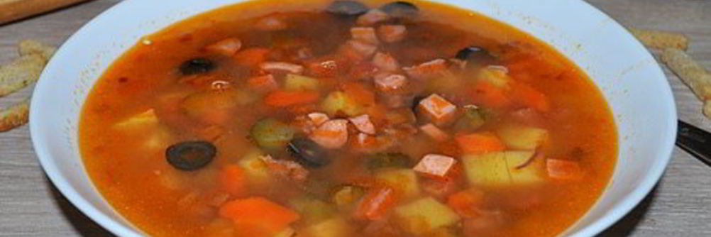 Солянка с тушенкой