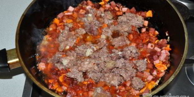 солянка с тушенкой