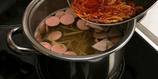 солянка сборная мясная с ветчиной