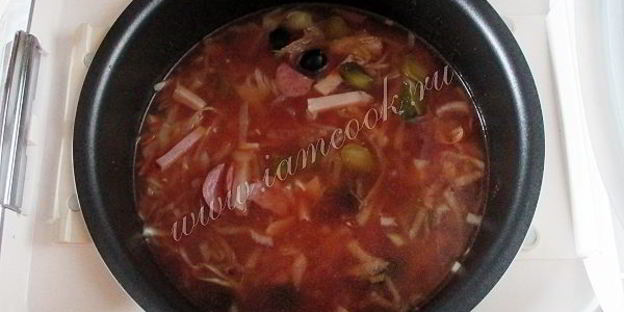 солянка сборная в мультиварке