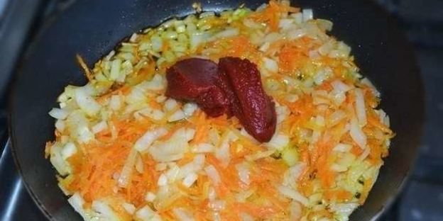 суп солянка с сосисками