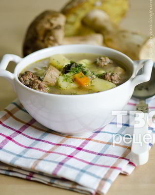 Суп из белых грибов с фрикадельками