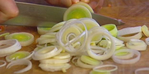 суп из чечевицы с сельдереем