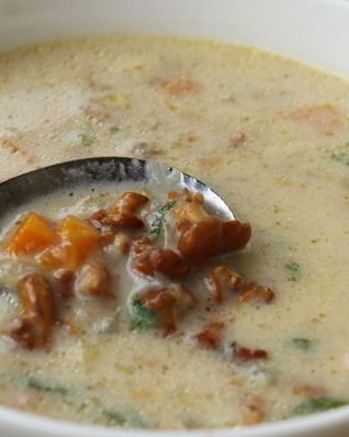 Суп из лисичек с сыром