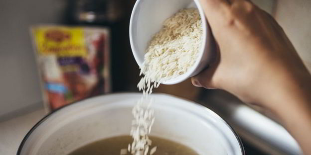 харчо по-грузински со сливами