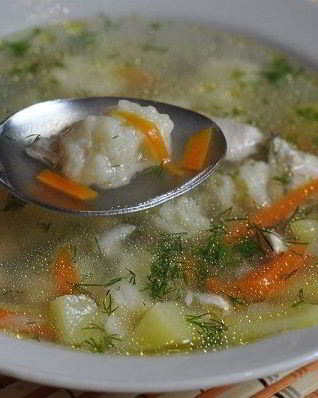 Суп куриный с клецками