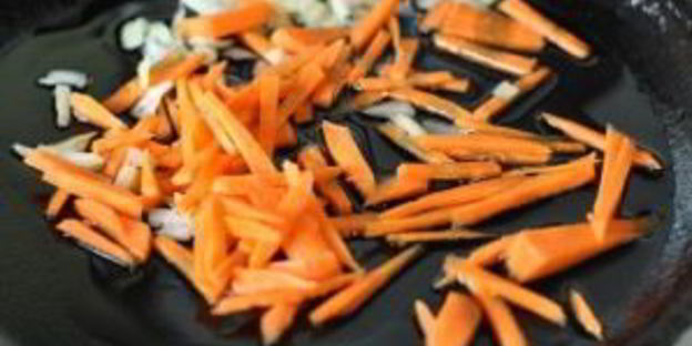 суп куриный с клецками