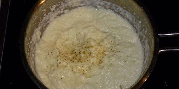 бархатистый каштановый суп-пюре с сельдереем