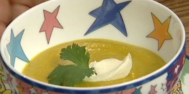 морковный суп-пюре с кориандром