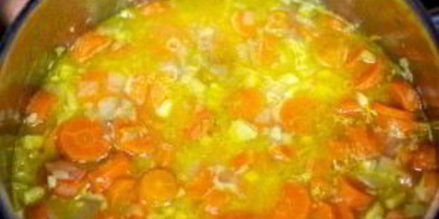 морковный суп-пюре со сливками