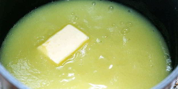 суп-пюре из кабачков со сливками