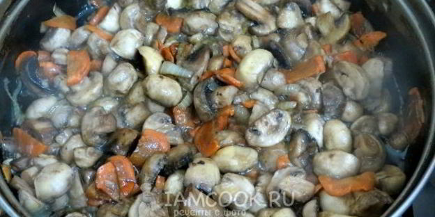 суп-пюре из шампиньонов с плавленным сыром