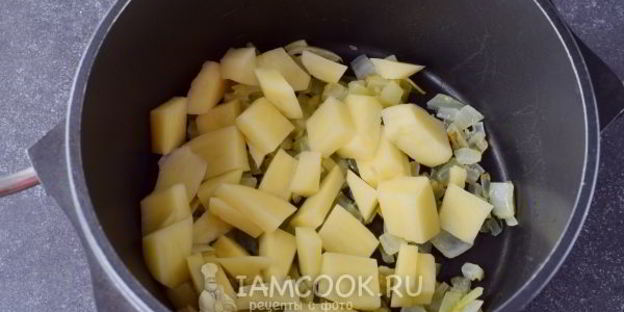 суп-пюре из цветной капусты со сливками