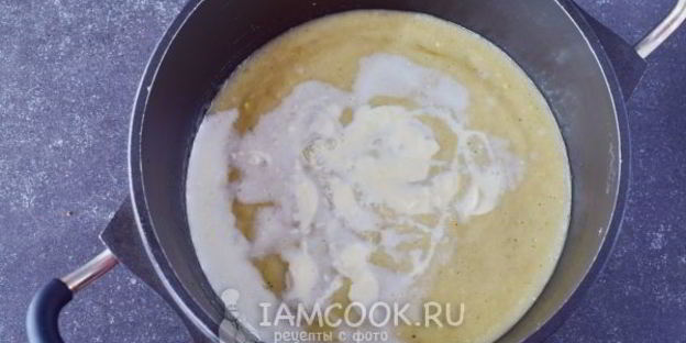 суп-пюре из цветной капусты со сливками