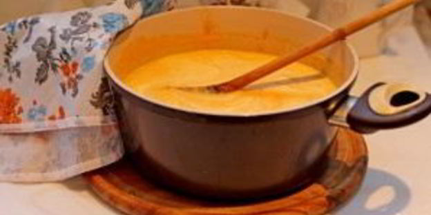 суп-пюре из тыквы с фрикадельками