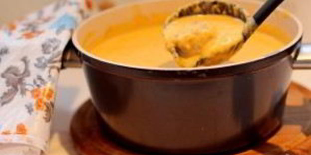 суп-пюре из тыквы с фрикадельками