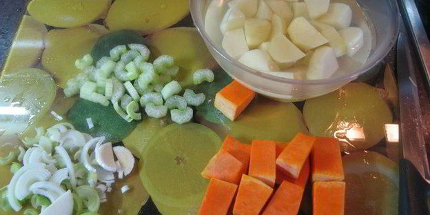 суп-пюре с тыквой на бульоне из сухих белых грибов