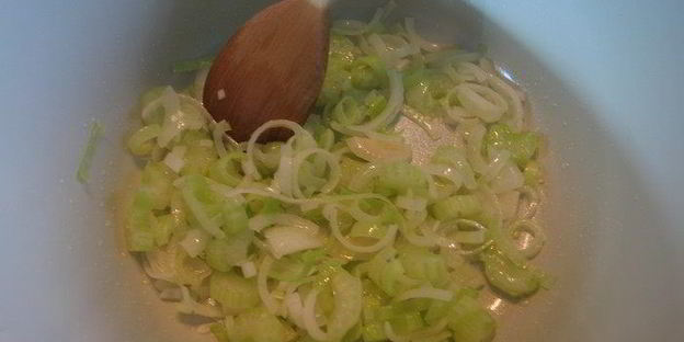 суп-пюре с тыквой на бульоне из сухих белых грибов