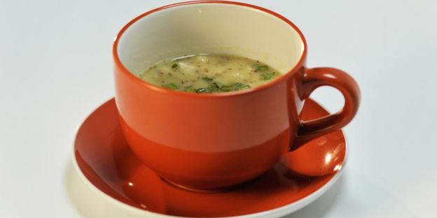 суп-пюре со свиными ушками