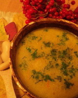 Суп с фасолью и грибами по-закарпатски